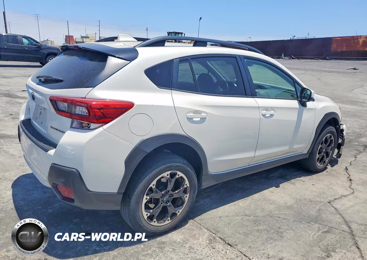 2021 Subaru Crosstrek Premium VIN:JF2GTAPC0M8226608 - 3