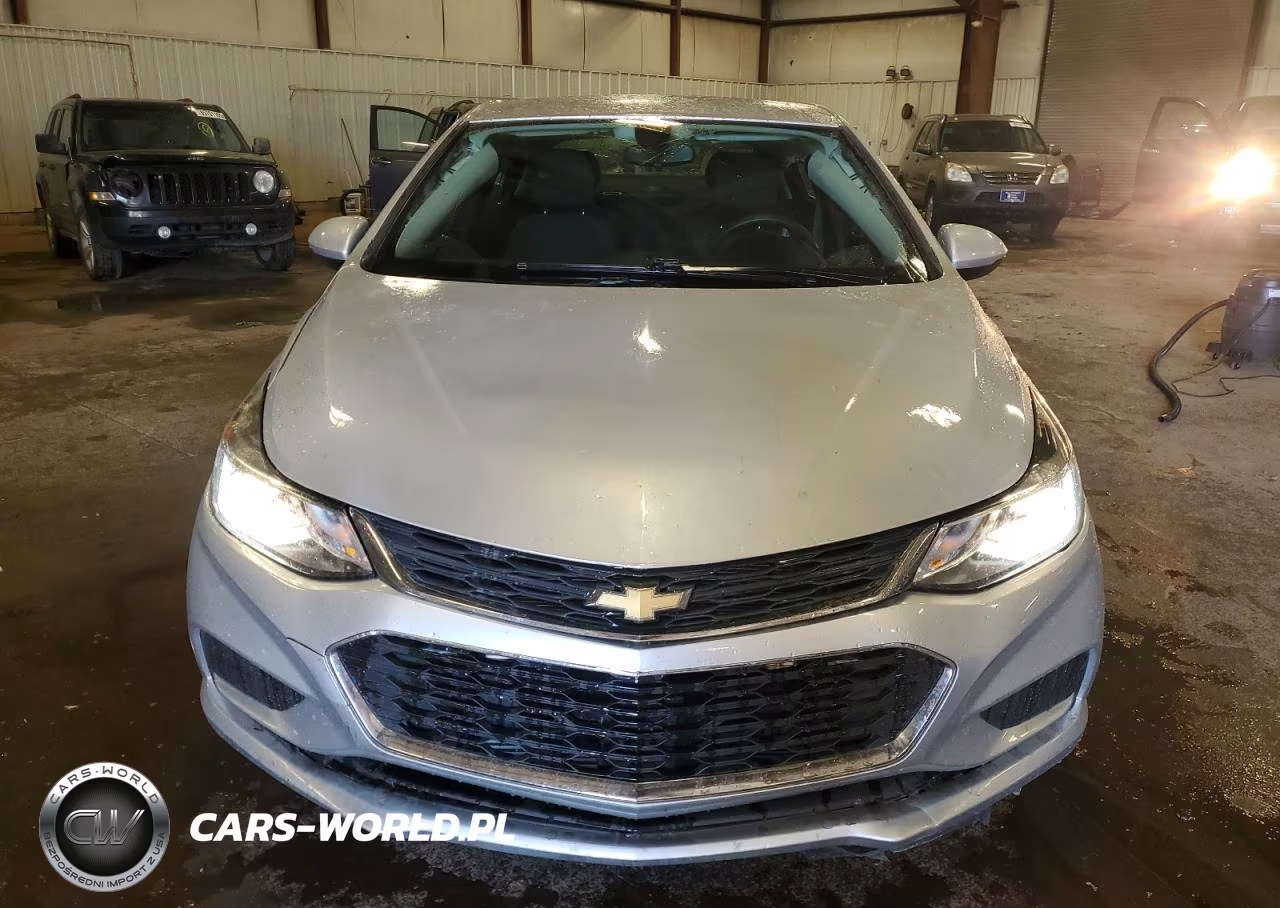 2017 Chevrolet Cruze Lt VIN:3G1BE5SM4HS601092 - 5