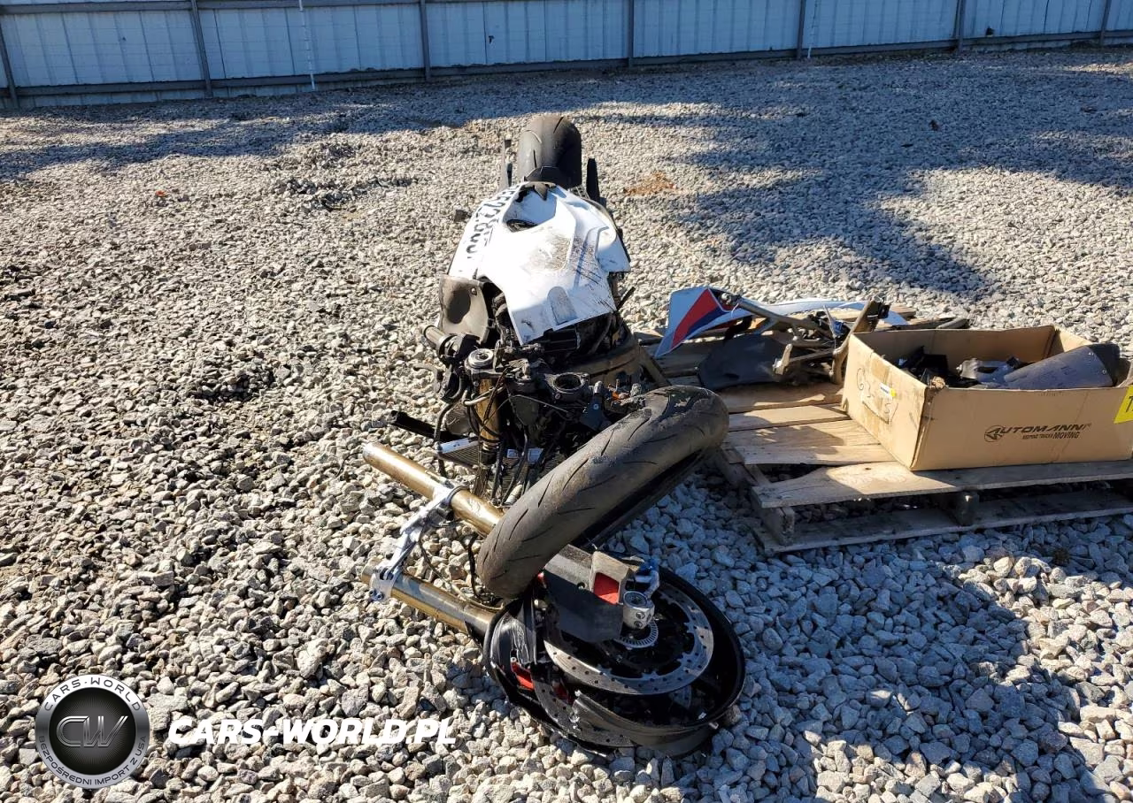 2025 BMW S 1000 VIN:WB10P2309S6L18196 - 2