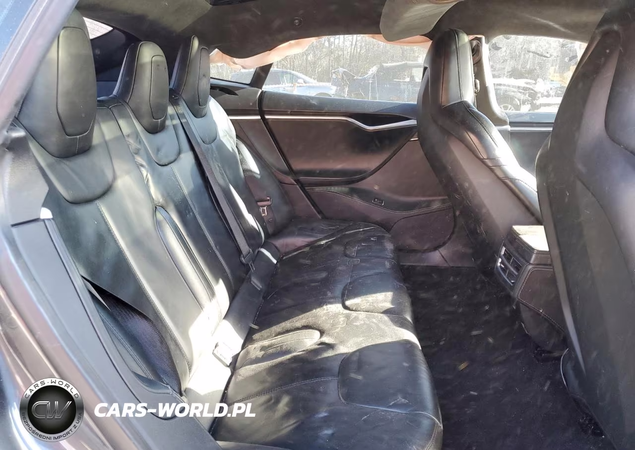 2016 Tesla Model S VIN:5YJSA1E1XGF129033 - 10