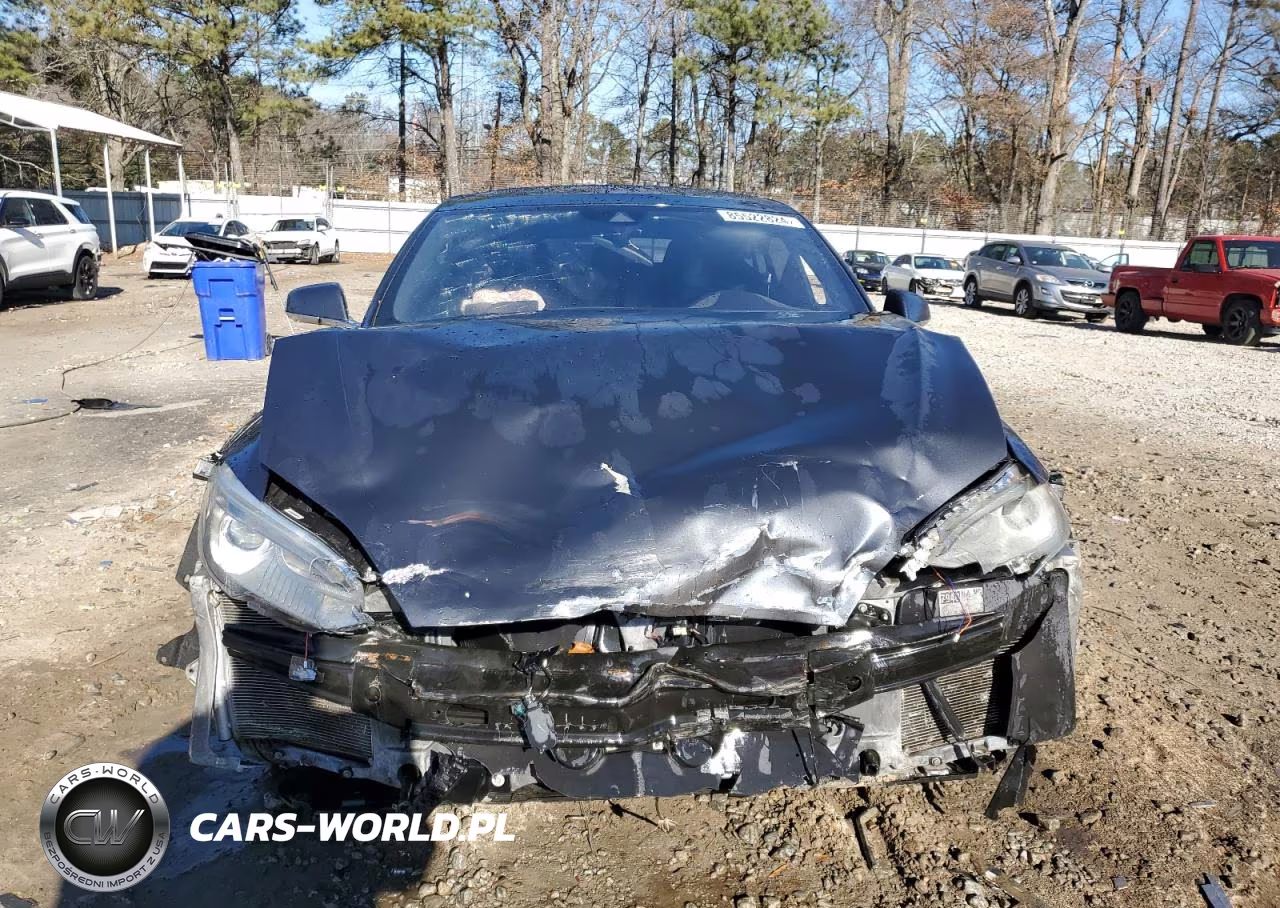 2016 Tesla Model S VIN:5YJSA1E1XGF129033 - 5