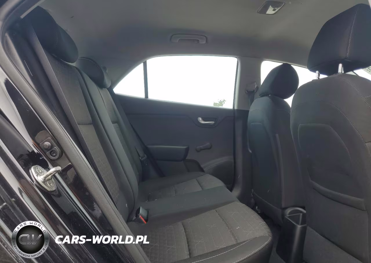 2018 Kia Rio Lx VIN:3KPA25AB3JE092242 - 10