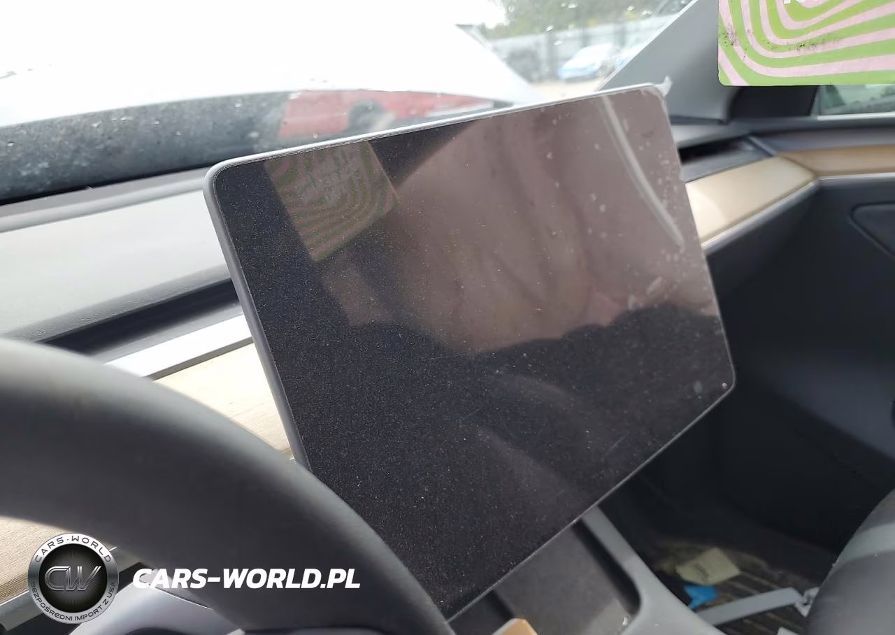 2023 Tesla Model Y VIN:7SAYGDEE6PF598765 - 9