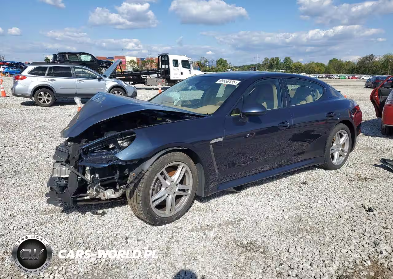 PORSCHE