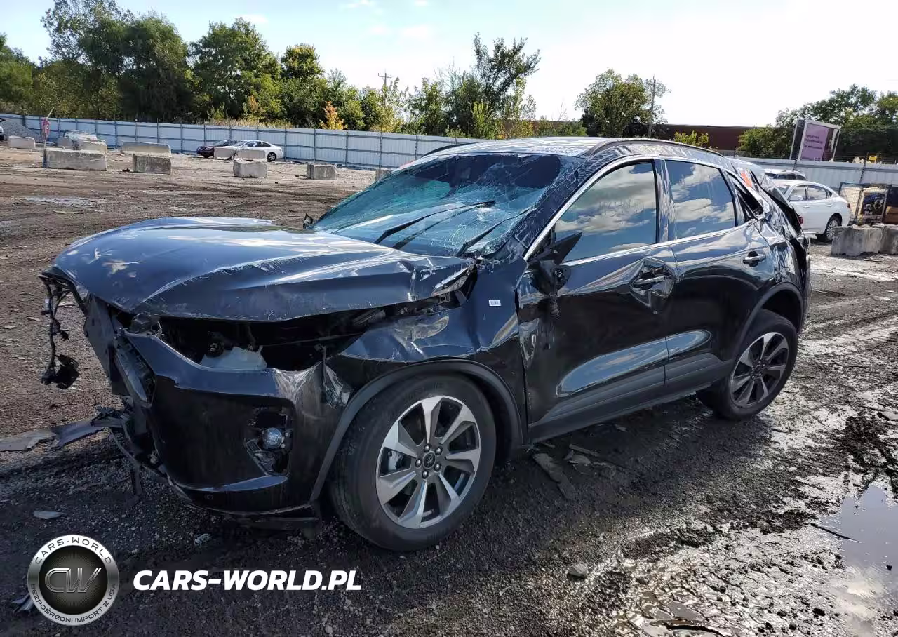 2023 Ford Escape Platinum