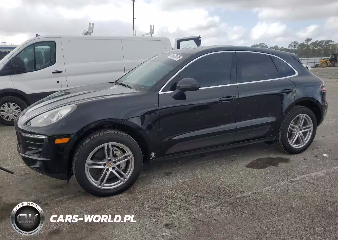 2015 Porsche Macan S