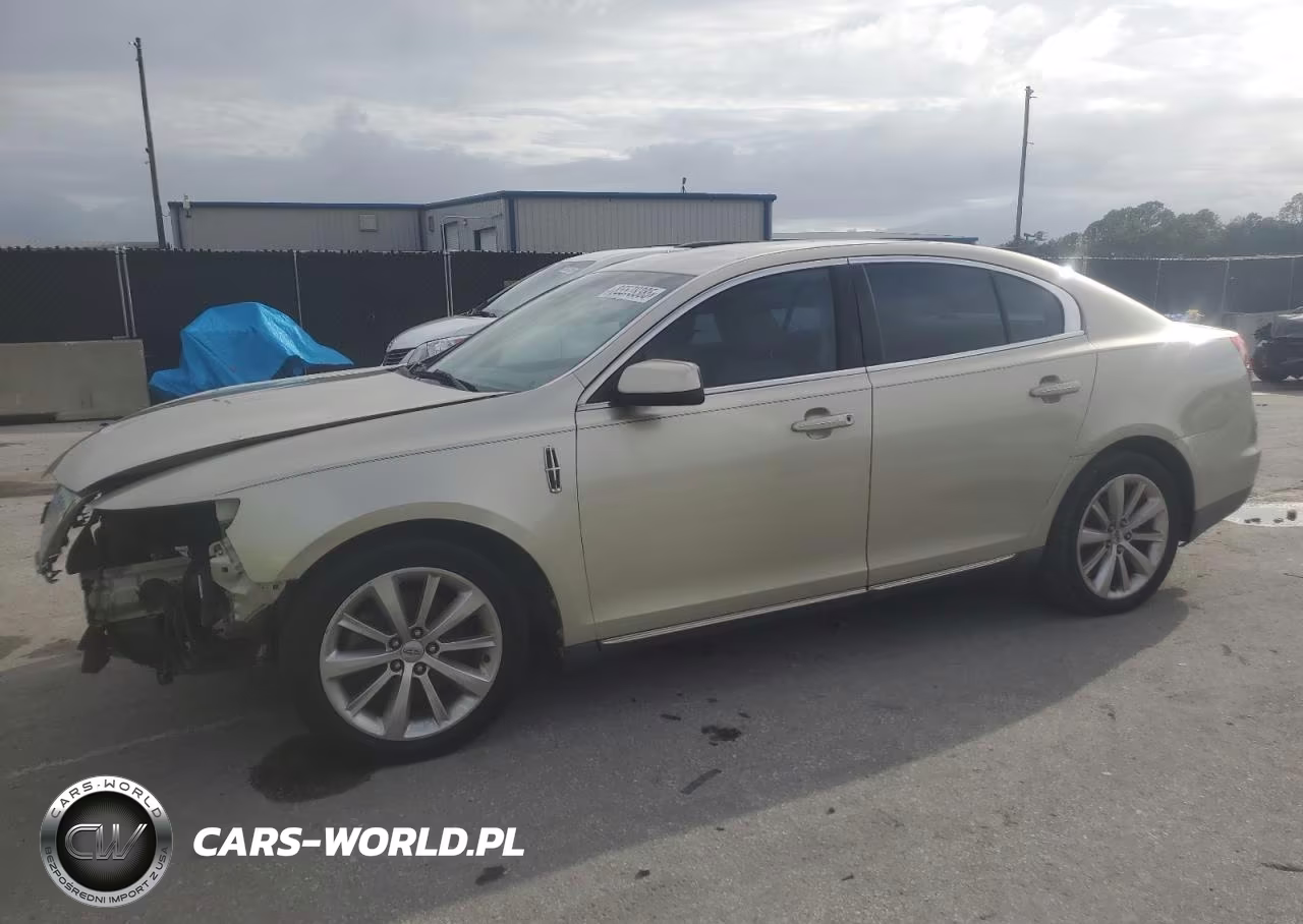 2011 Lincoln Mks