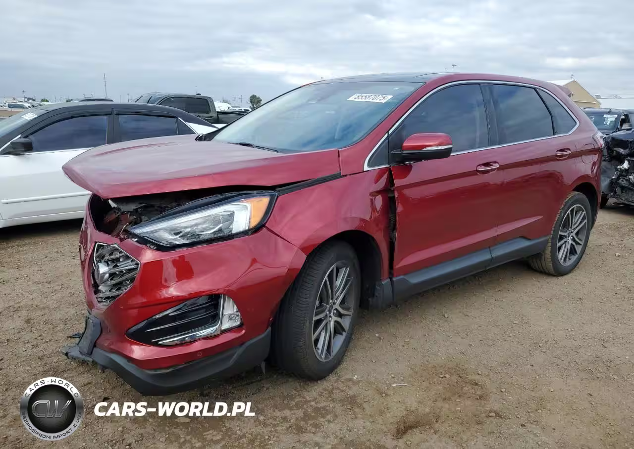 2019 Ford Edge Titanium