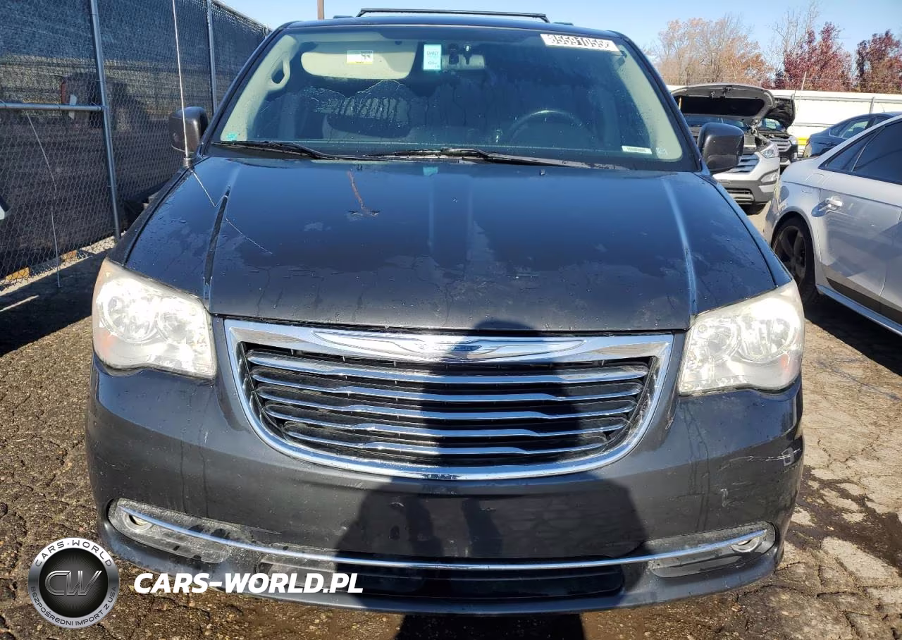 2011 Chrysler Town & Country Touring VIN:2A4RR5DG9BR612542 - 5