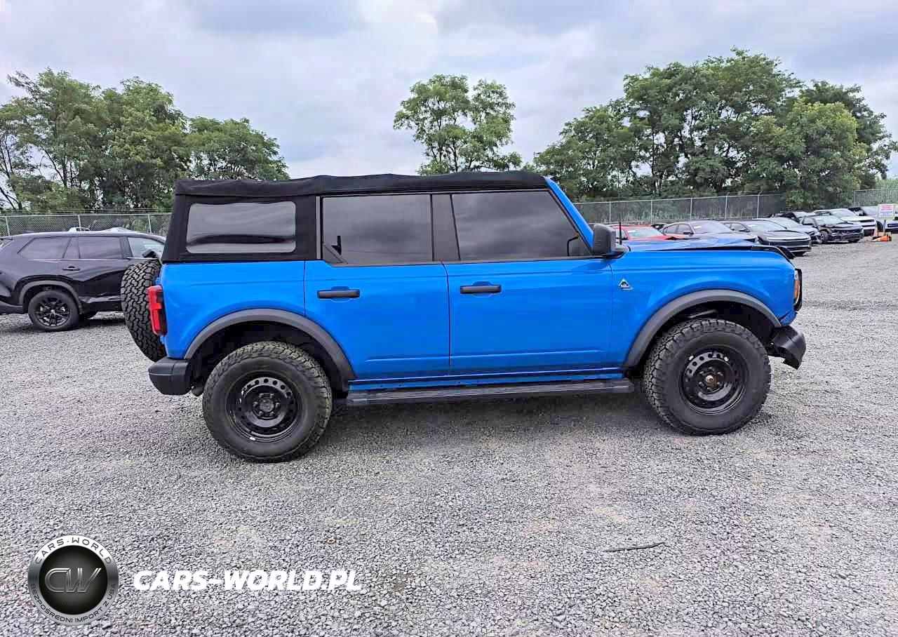 2022 Ford Bronco Black Diamond VIN:1FMDE5BH7NLB87290 - 13