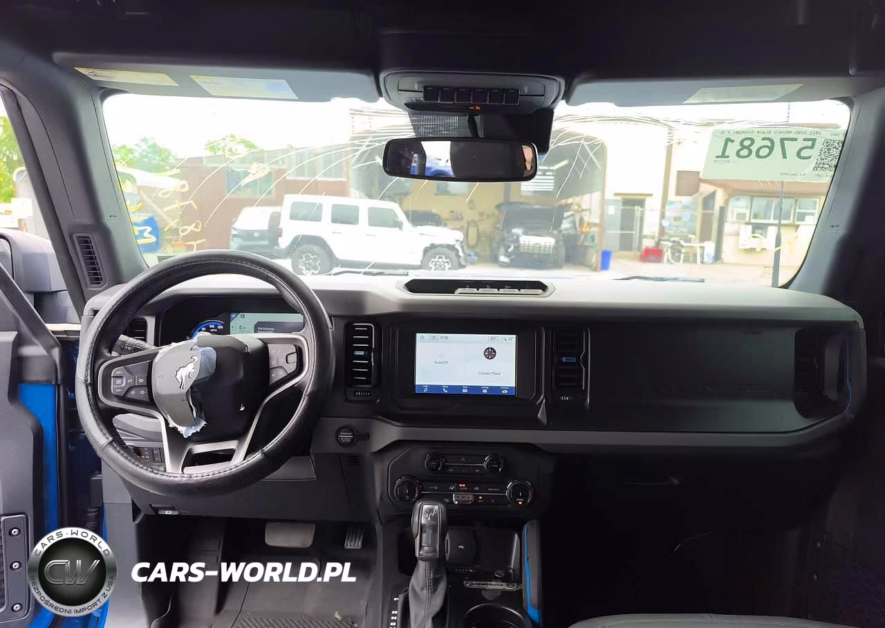 2022 Ford Bronco Black Diamond VIN:1FMDE5BH7NLB87290 - 9