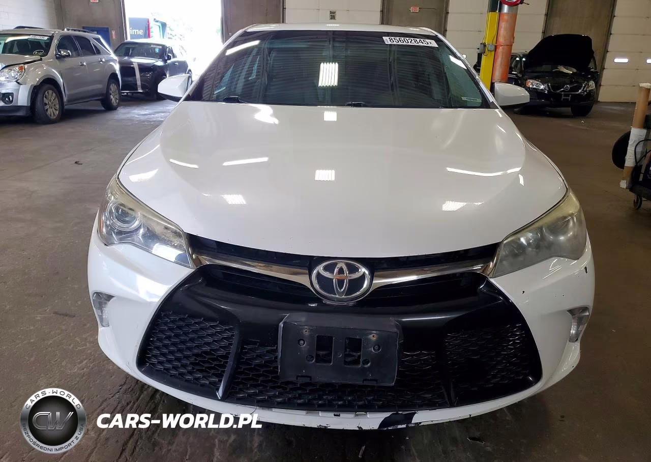 2016 Toyota Camry Se VIN:4T1BF1FK5GU130425 - 5