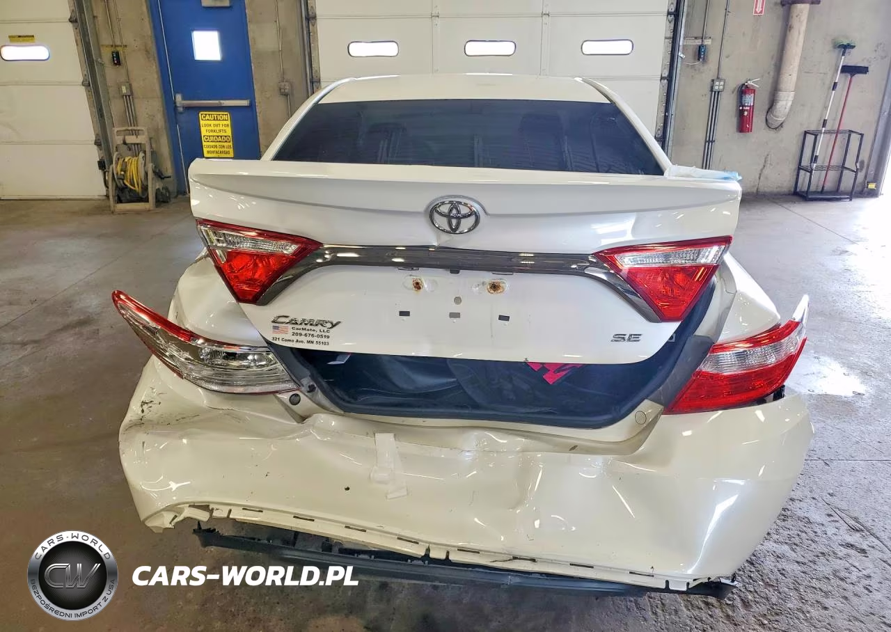 2016 Toyota Camry Se VIN:4T1BF1FK5GU130425 - 6