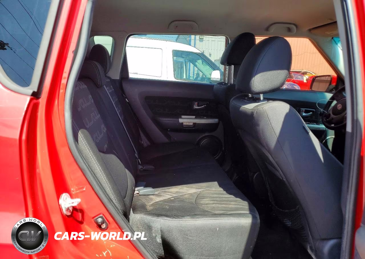 2012 Kia Soul + VIN:KNDJT2A67C7384042 - 11