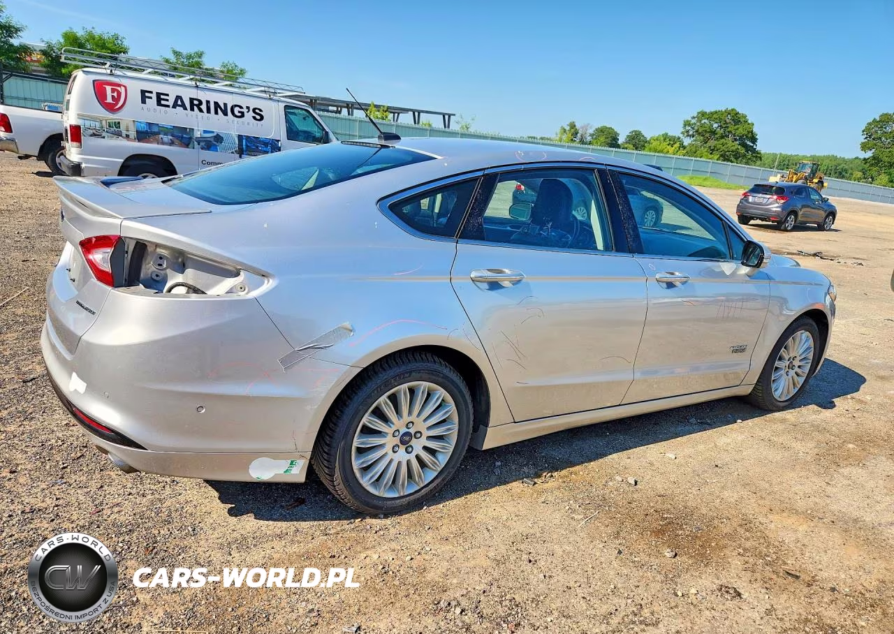 2013 Ford Fusion Titanium Phev VIN:3FA6P0SU9DR273617 - 3