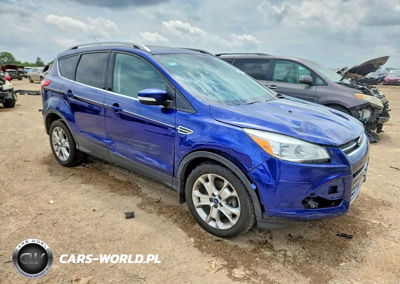 2015 Ford Escape Titanium VIN:1FMCU9J93FUA43084 - 4