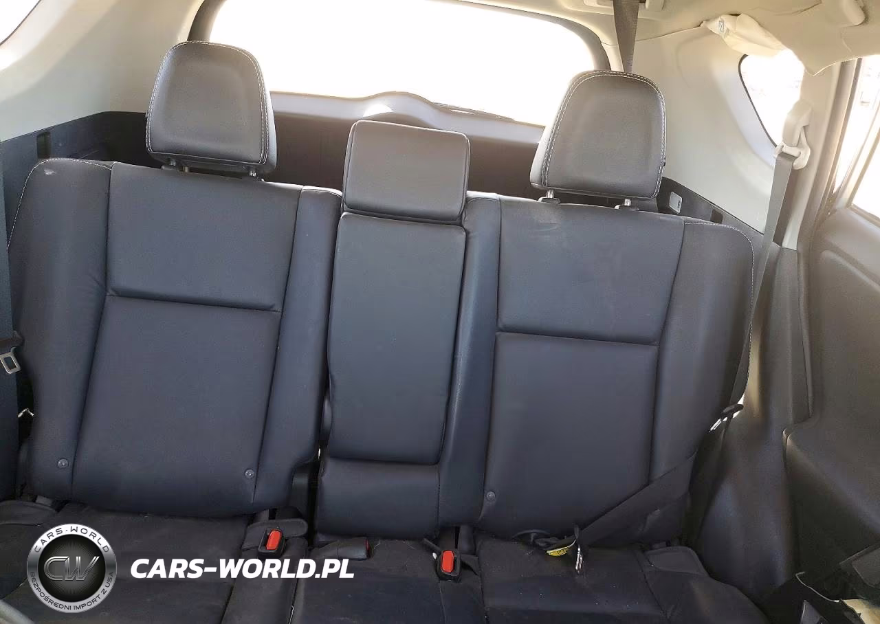 2017 Toyota Rav4 Limited VIN:2T3YFREVXHW331900 - 10