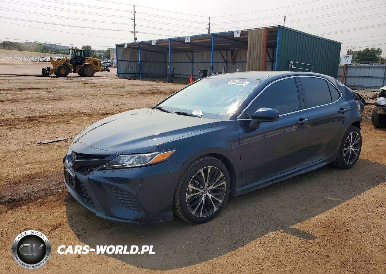 2020 Toyota Camry Se – zdjęcie 1 z 12