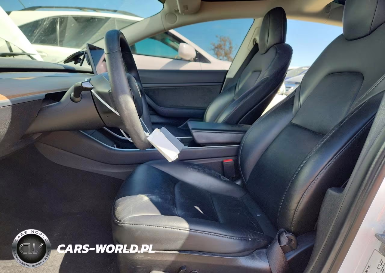 2020 Tesla Model 3 VIN:5YJ3E1EA8LF633311 - 7