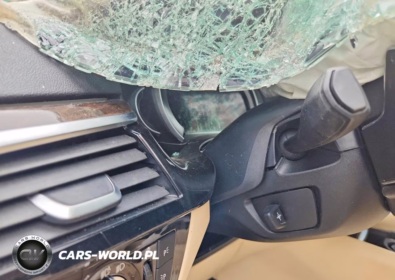 2019 BMW 530 Xi VIN:WBAJA7C58KWC77576 - 9