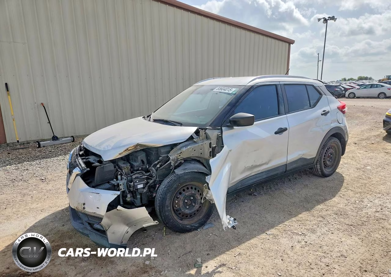 2019 Nissan Kicks S