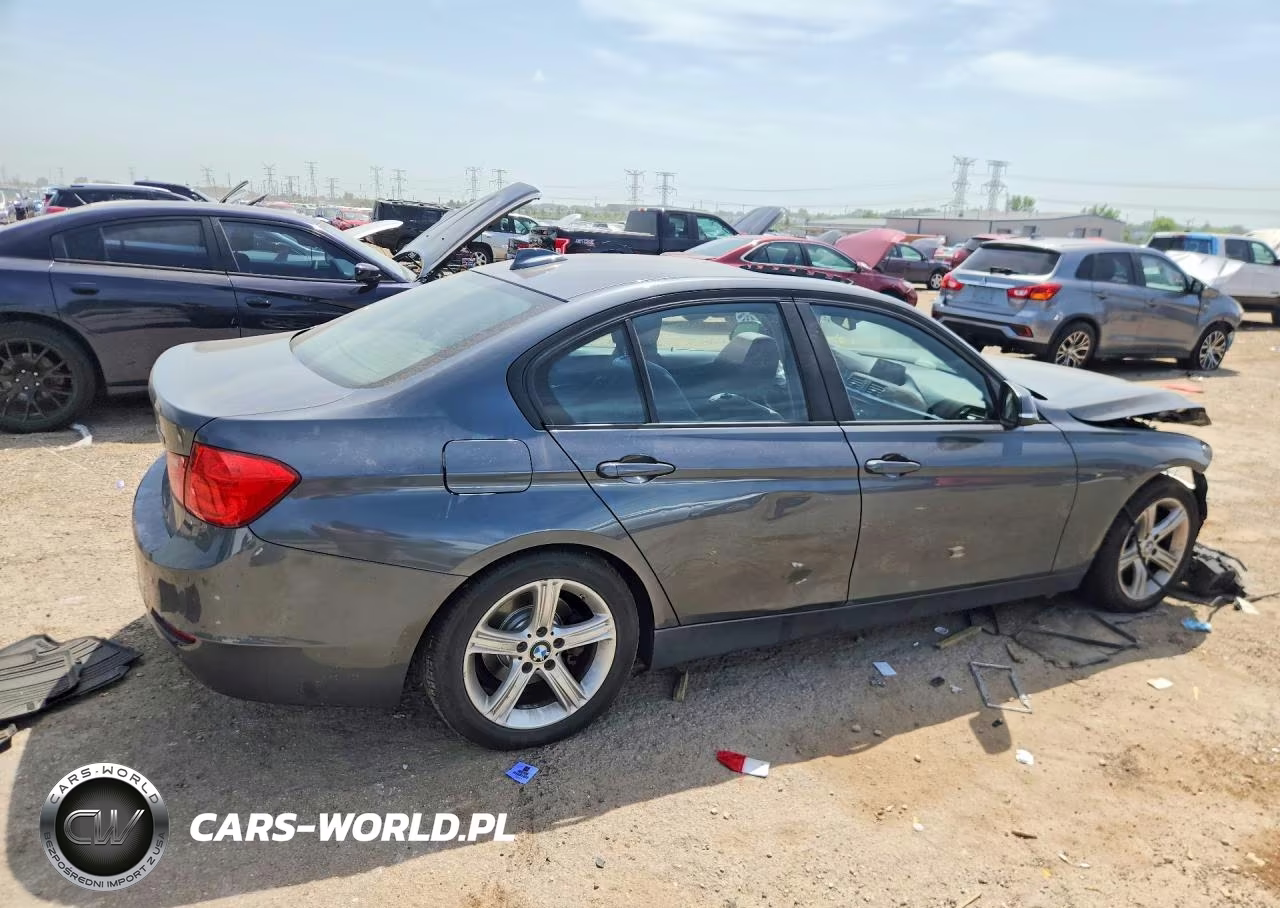 2013 BMW 320 I xDrive VIN:WBA3C3C57DF980761 - 3
