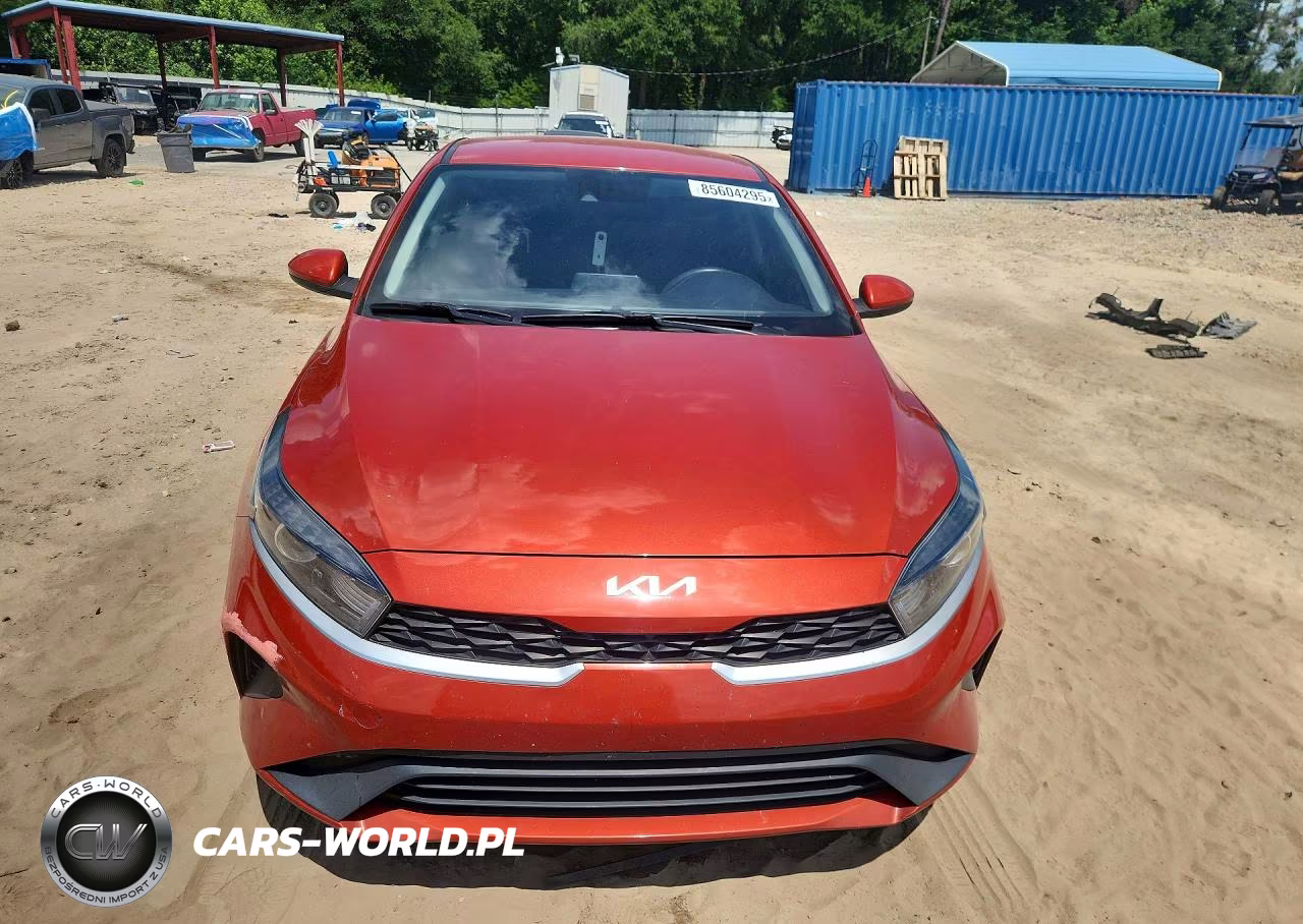 2022 Kia Forte Lxs VIN:3KPF24AD4NE429816 - 5