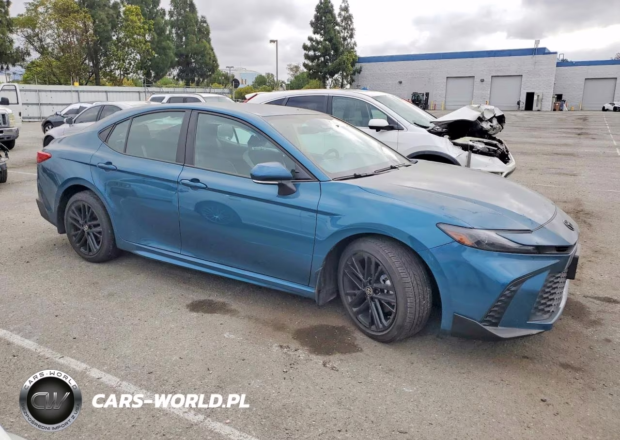 2026 Toyota Camry Se VIN:4T1DAACK3TU699053 - 4