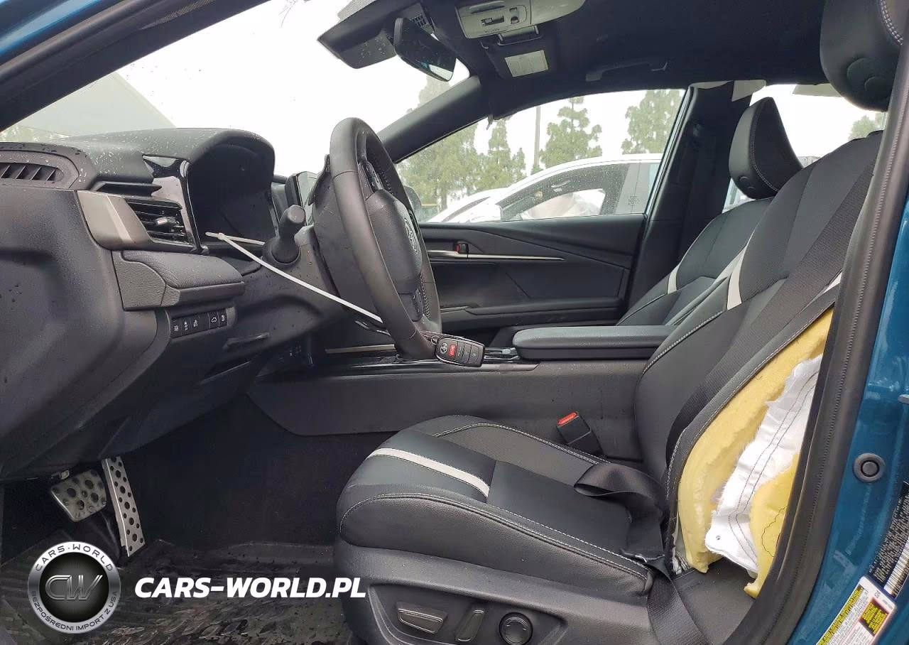 2026 Toyota Camry Se VIN:4T1DAACK3TU699053 - 7