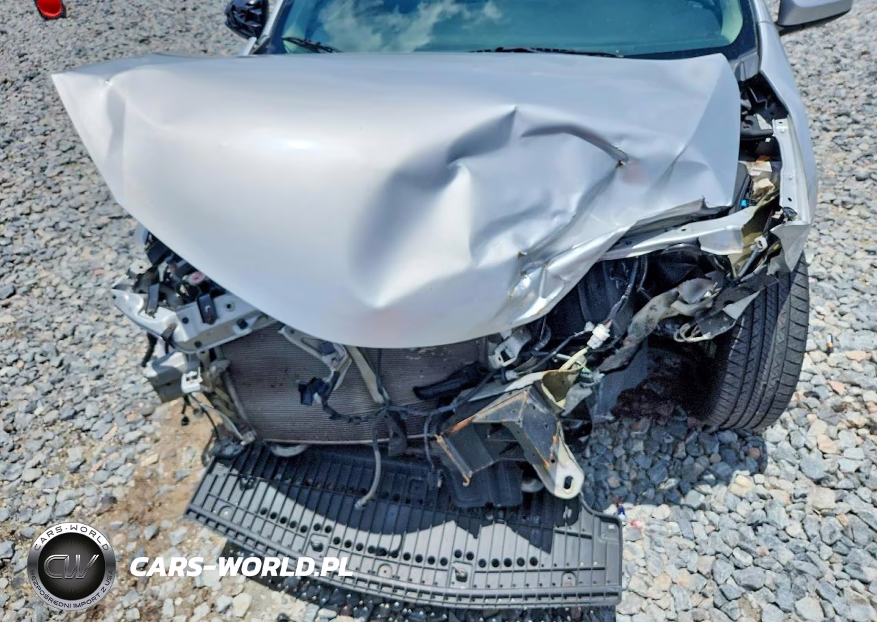 2017 Toyota Corolla Le VIN:5YFBURHEXHP711174 - 11
