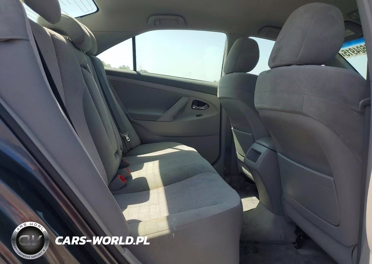 2010 Toyota Camry Le VIN:4T1BF3EK2AU079504 - 10
