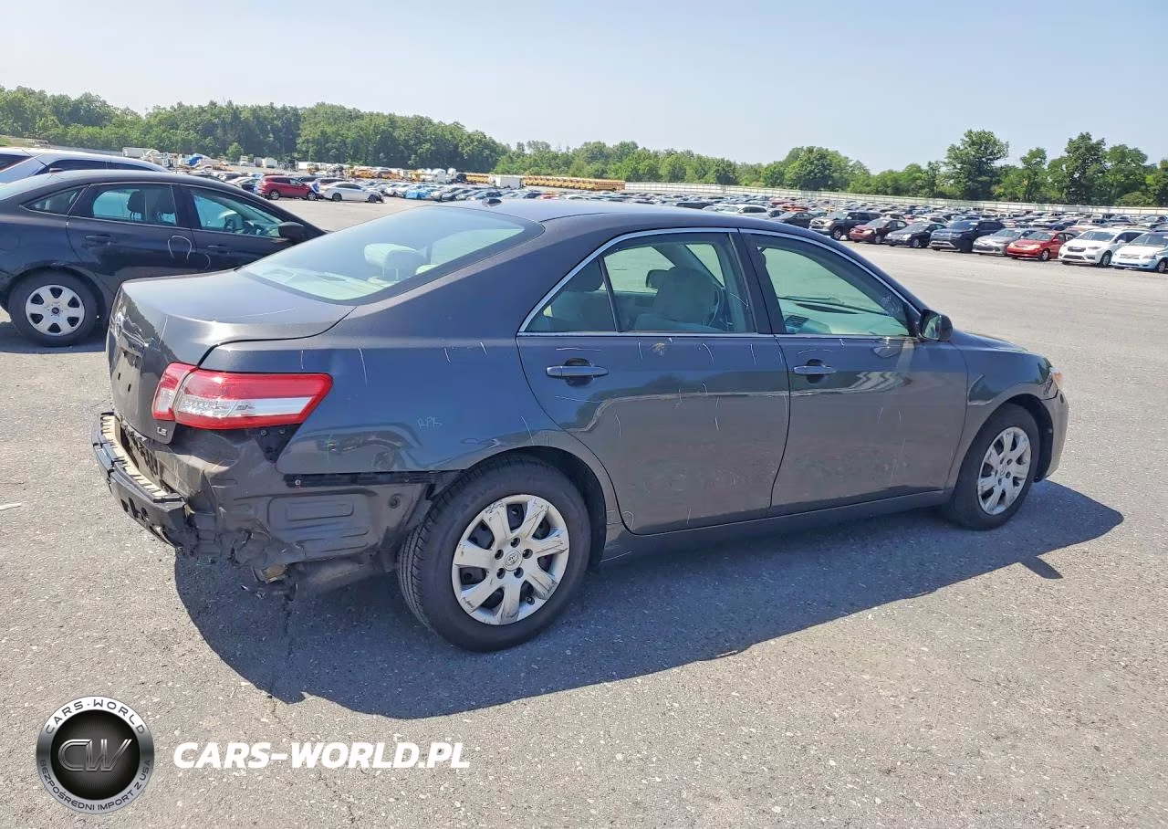2010 Toyota Camry Le VIN:4T1BF3EK2AU079504 - 3
