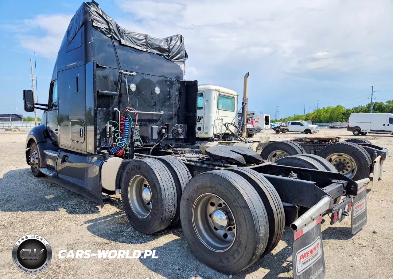 2022 Kenworth T680 Semi Truck VIN:1XKYD49X5NJ483005 - 3