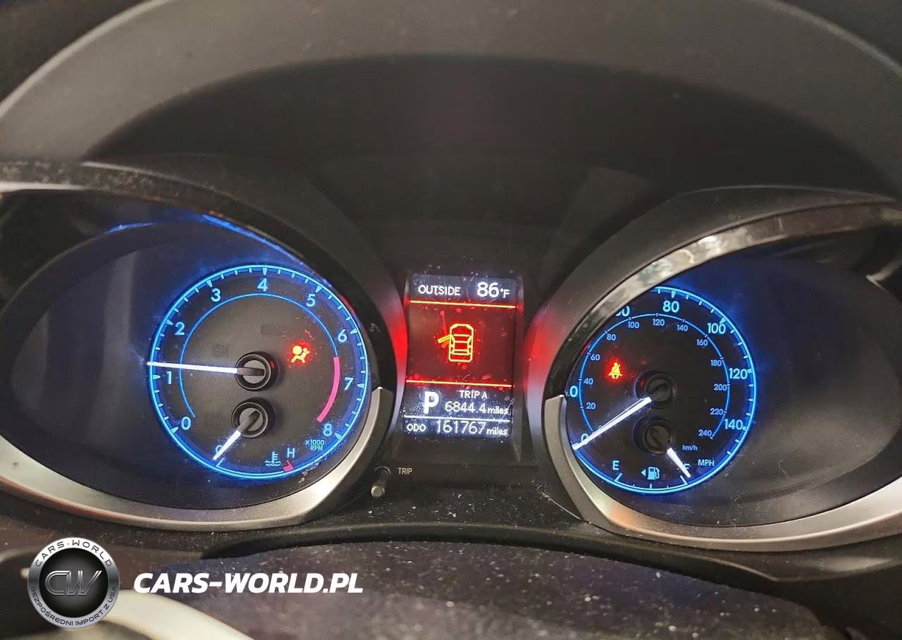 2014 Toyota Corolla S Plus VIN:5YFBURHE6EP120352 - 9