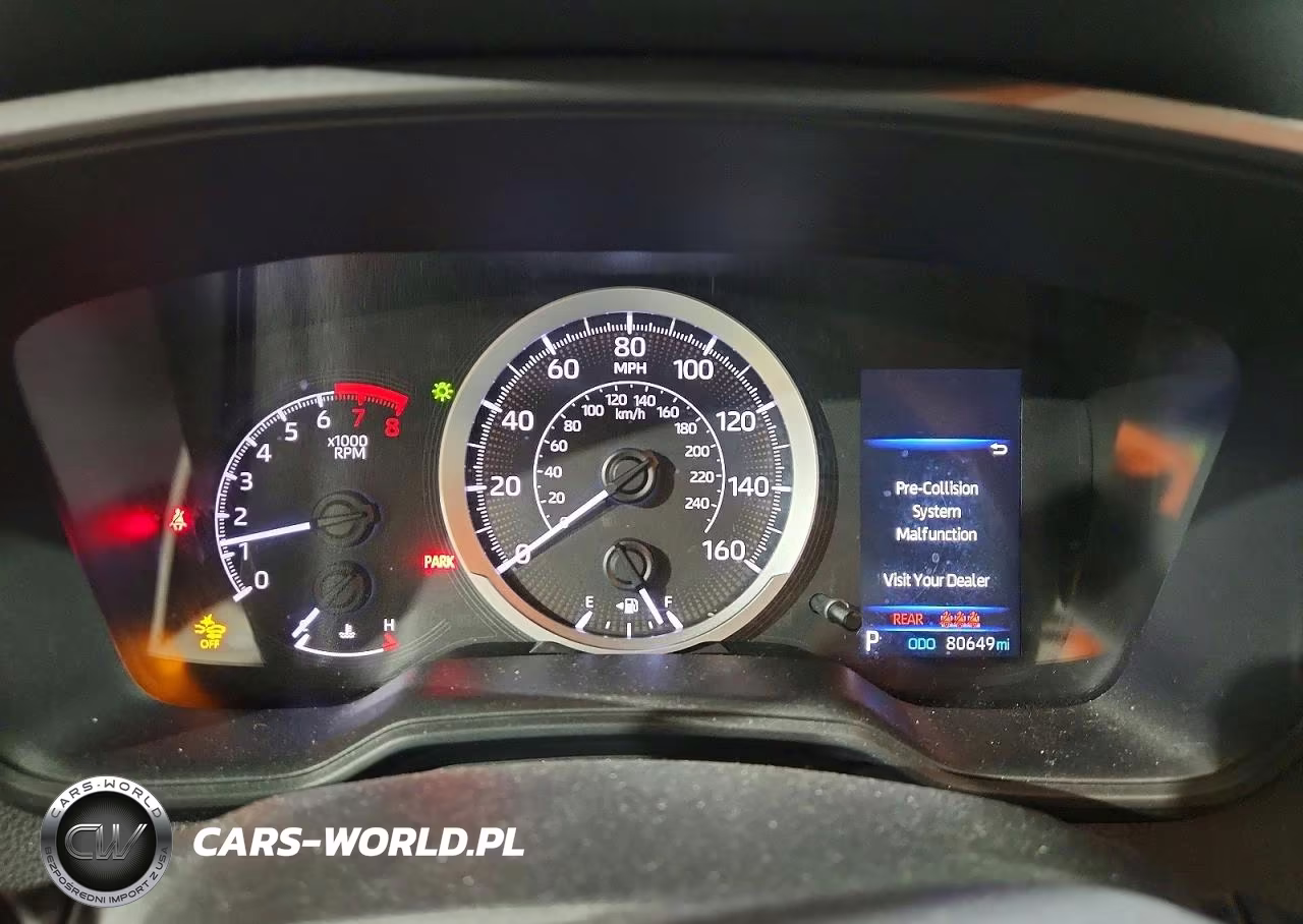 2021 Toyota Corolla Le VIN:5YFEPMAE1MP174075 - 9