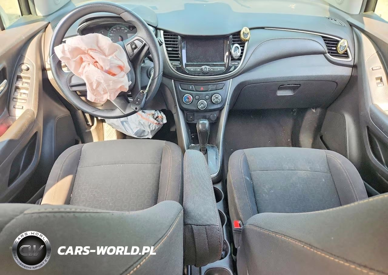 2020 Chevrolet Trax Ls VIN:3GNCJKSB6LL245033 - 8