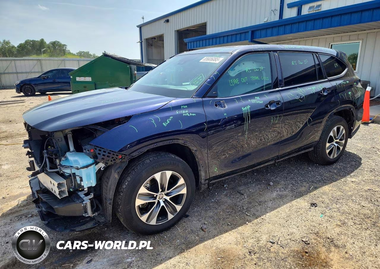 2021 Toyota Highlander Hybrid Xle – zdjęcie 1 z 14
