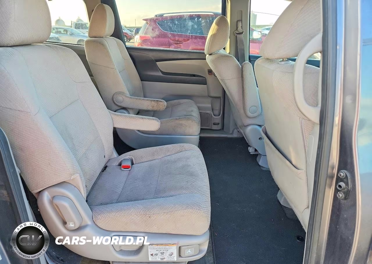 2016 Honda Odyssey Lx VIN:5FNRL5H23GB155705 - 11