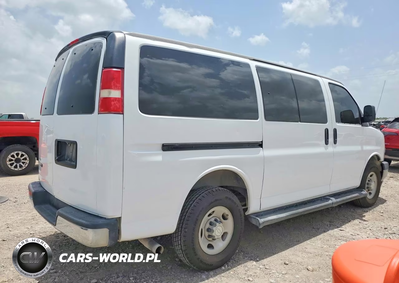 2017 Chevrolet Express G3500 Lt VIN:1GAZGMFG6H1250999 - 3