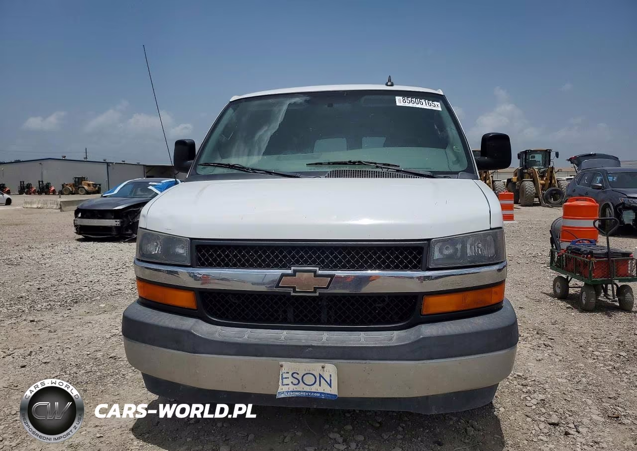 2017 Chevrolet Express G3500 Lt VIN:1GAZGMFG6H1250999 - 5