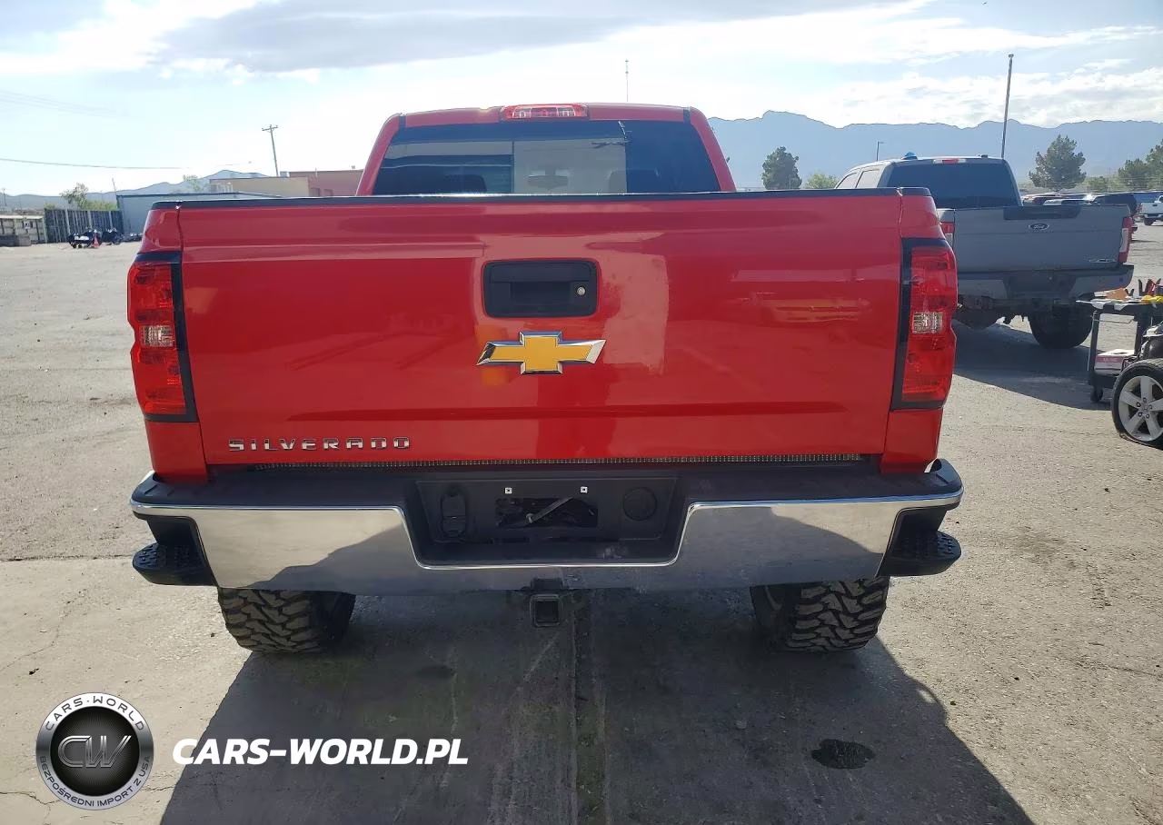 2018 Chevrolet Silverado K1500 Custom VIN:1GCVKPEC3JZ277721 - 6