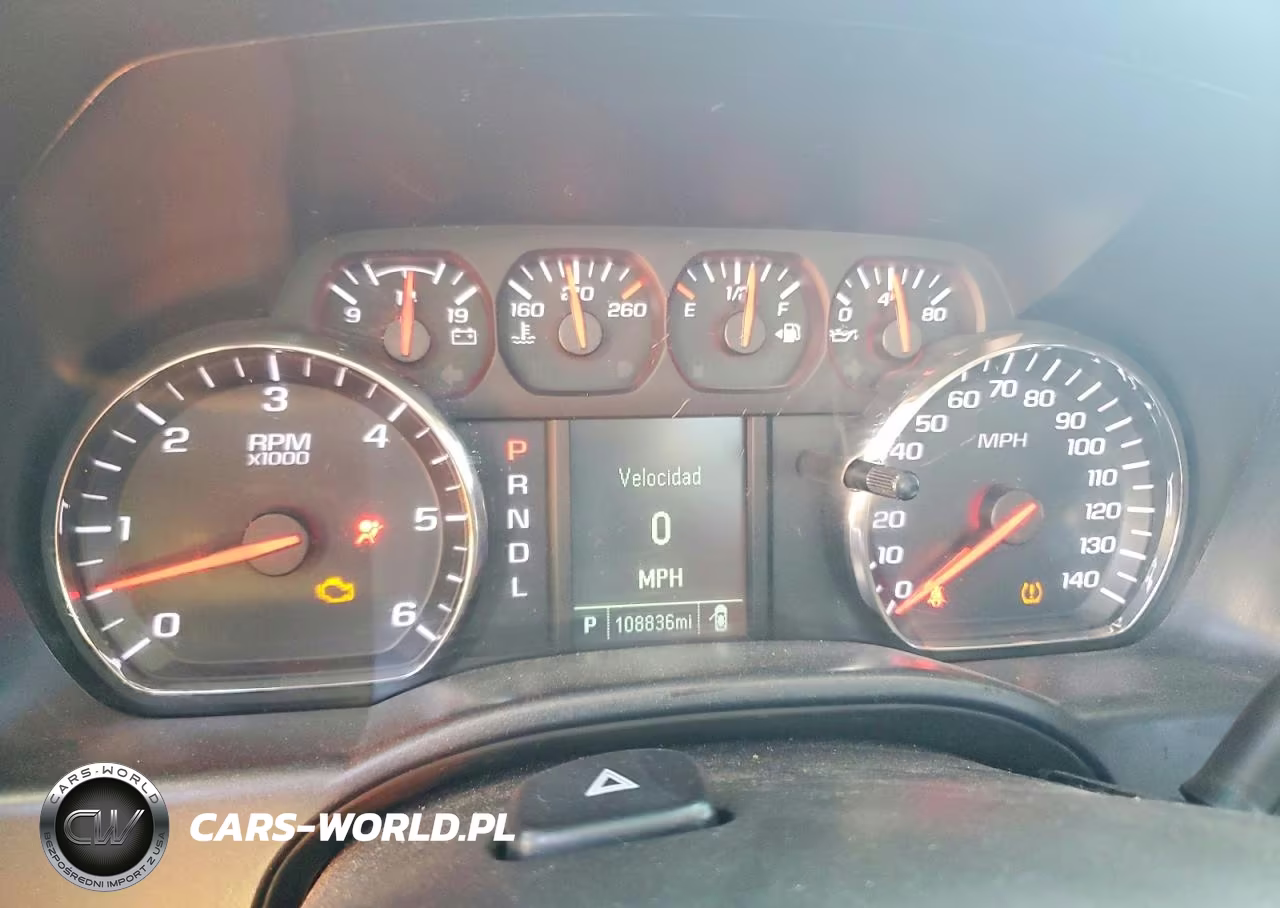 2018 Chevrolet Silverado K1500 Custom VIN:1GCVKPEC3JZ277721 - 9