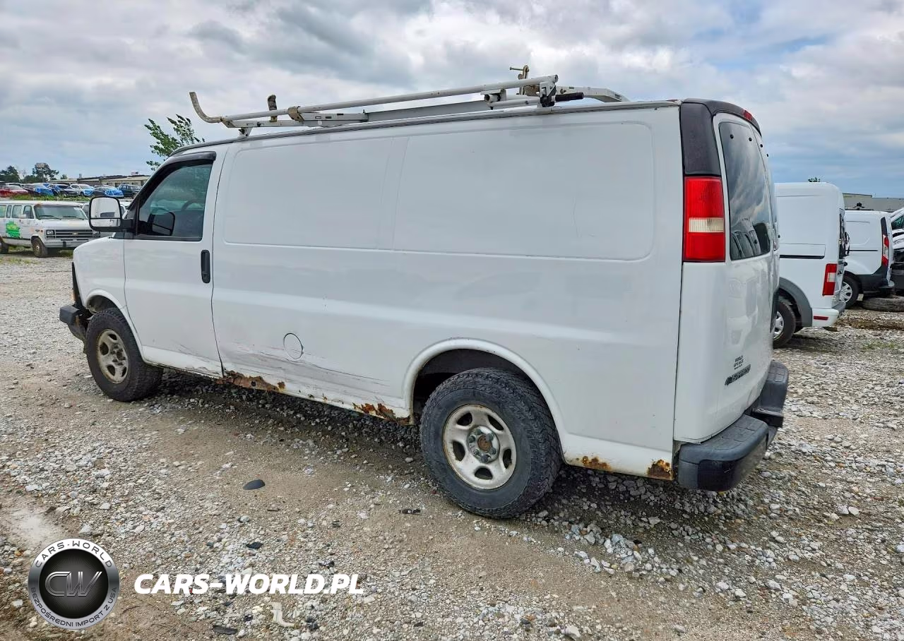 2007 Chevrolet Express G1500 VIN:1GCFG15X271252080 - 2