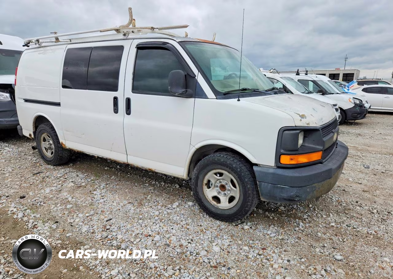 2007 Chevrolet Express G1500 VIN:1GCFG15X271252080 - 4