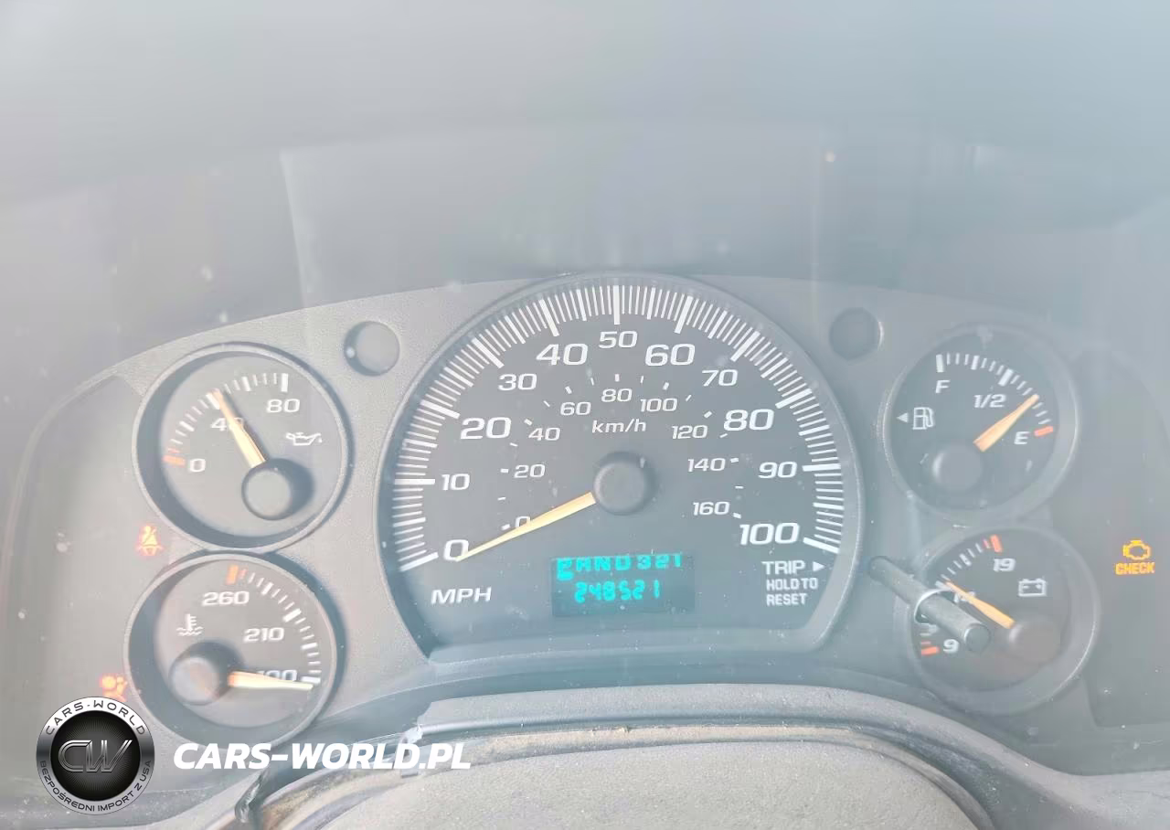 2007 Chevrolet Express G1500 VIN:1GCFG15X271252080 - 9