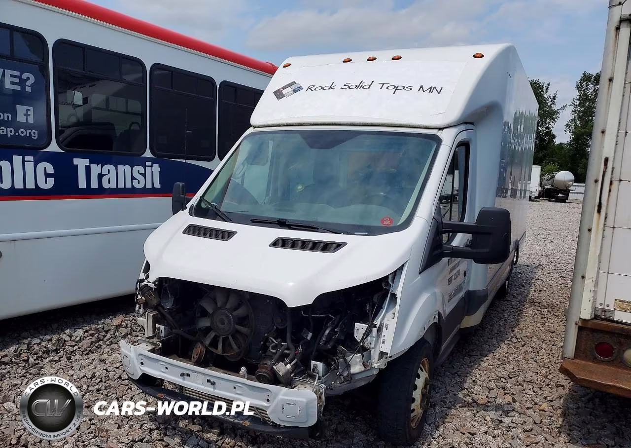 2018 Ford Transit Delivery Truck