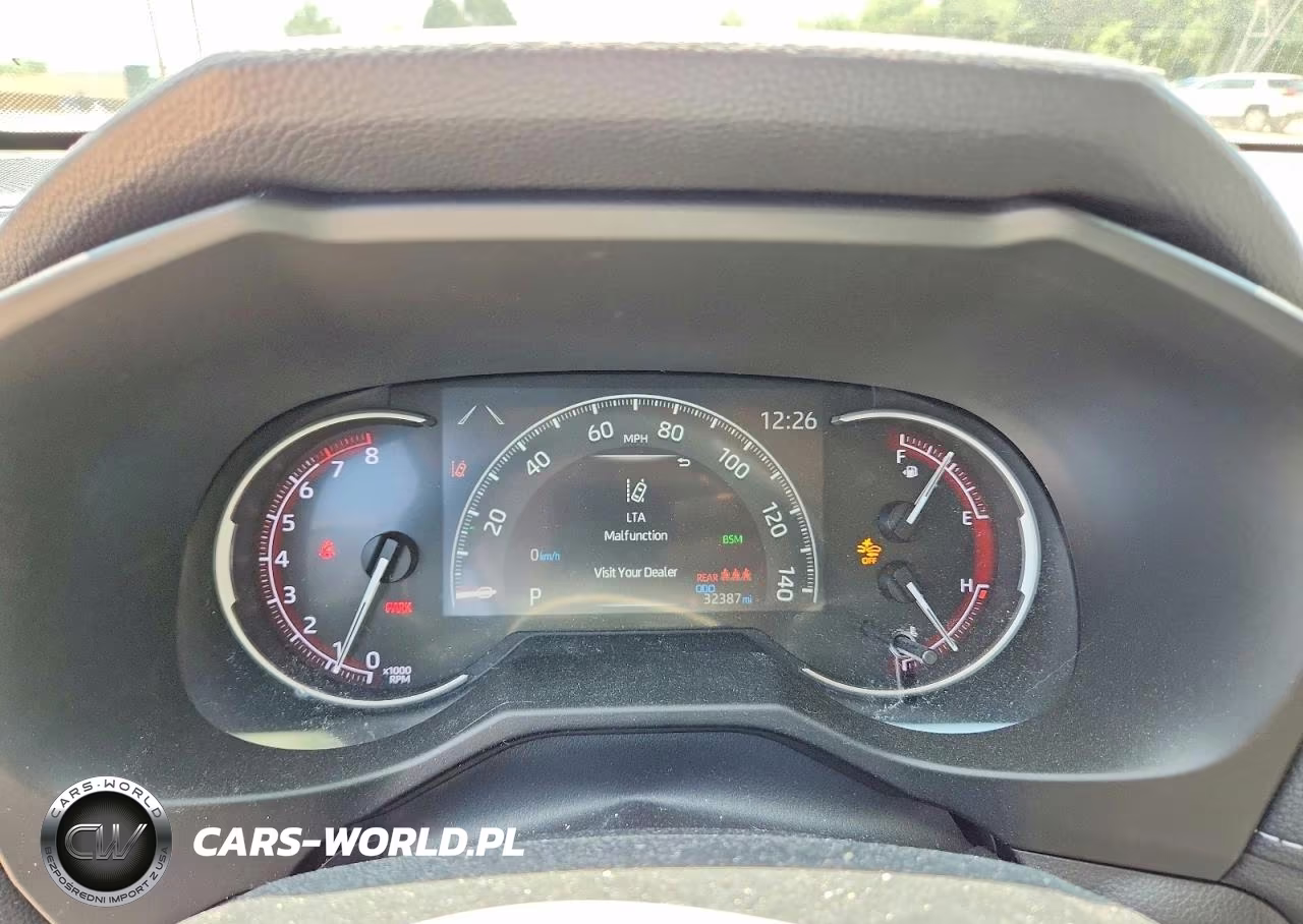 2023 Toyota Rav4 Xle Premium VIN:2T3C1RFV4PW282263 - 9