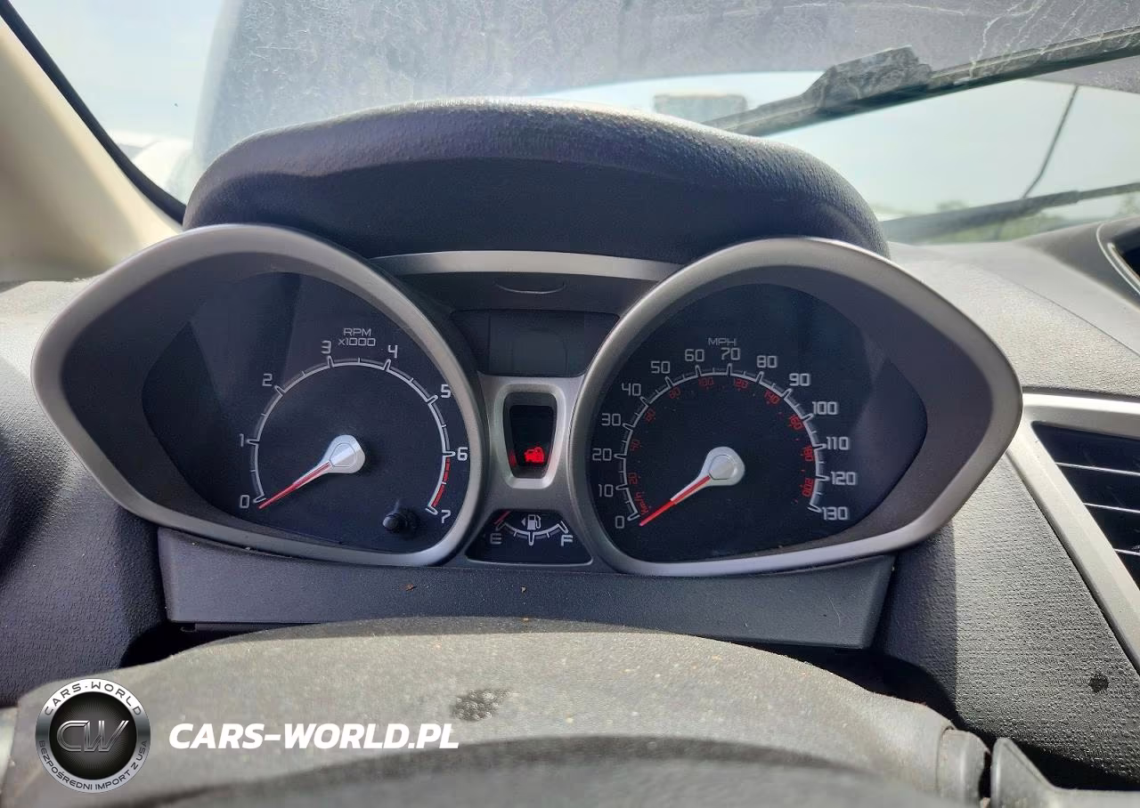 2012 Ford Fiesta Ses VIN:3FADP4FJ0CM196565 - 9