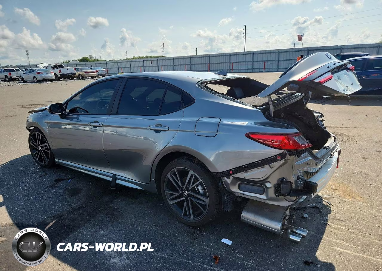 2026 Toyota Camry Xse VIN:4T1DAACK8TU290692 - 2