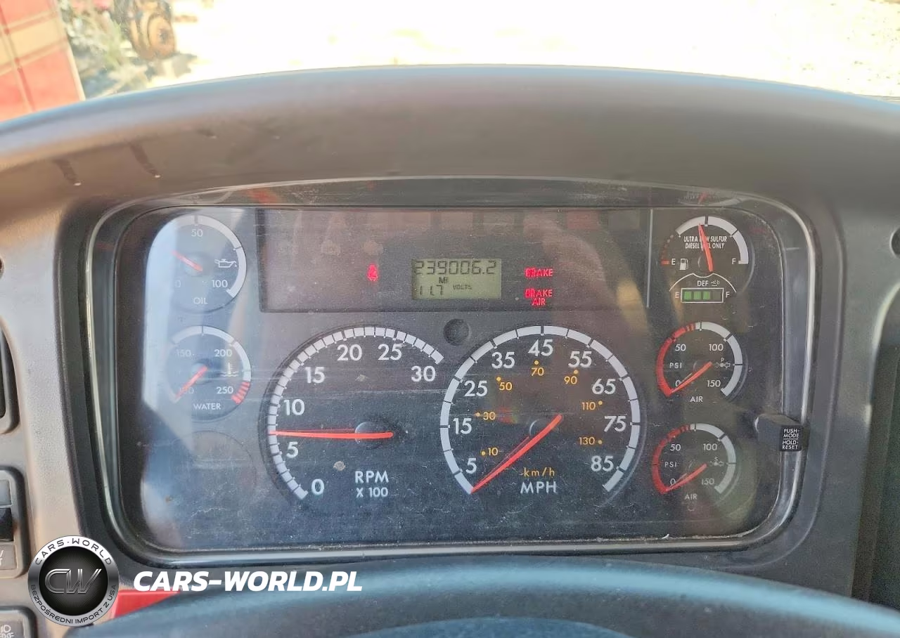 2013 Freightliner Business Class M2 Box Truck VIN:1FVACXDT7DHBZ9376 - 9